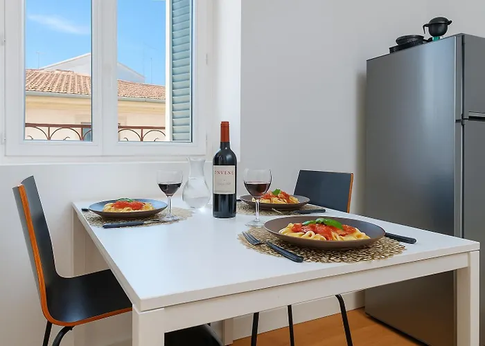 Cosy Nest - Parking - Netflix Apartman Valence