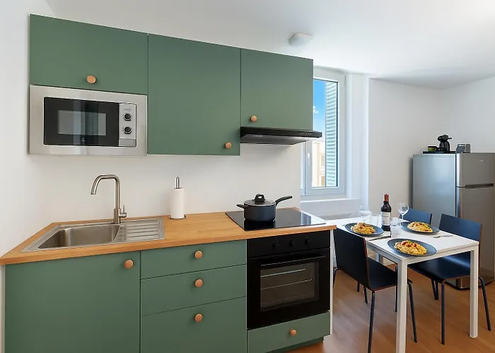 Cosy Nest - Parking - Netflix Apartman *